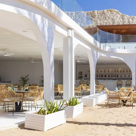 White Hills Resort