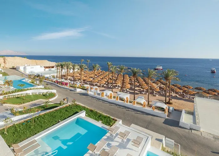 White Hills Resort 5*