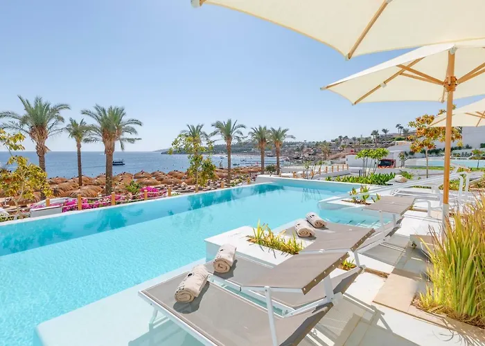 White Hills Resort 5*