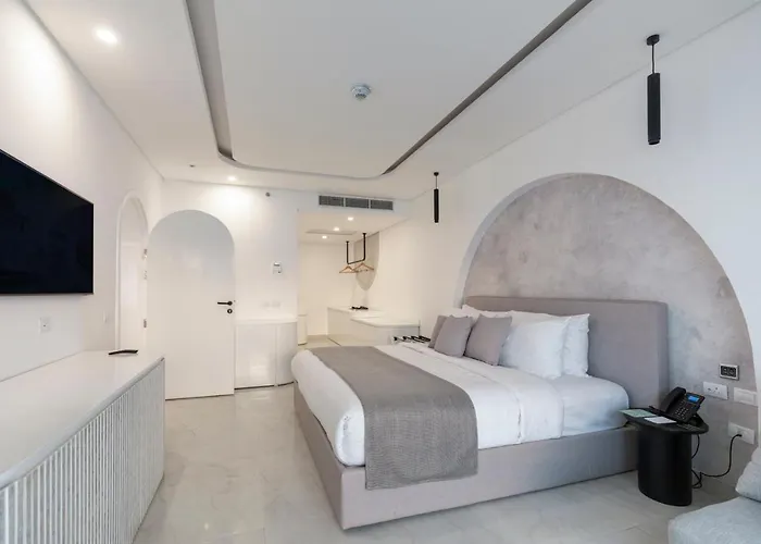 White Hills 5*