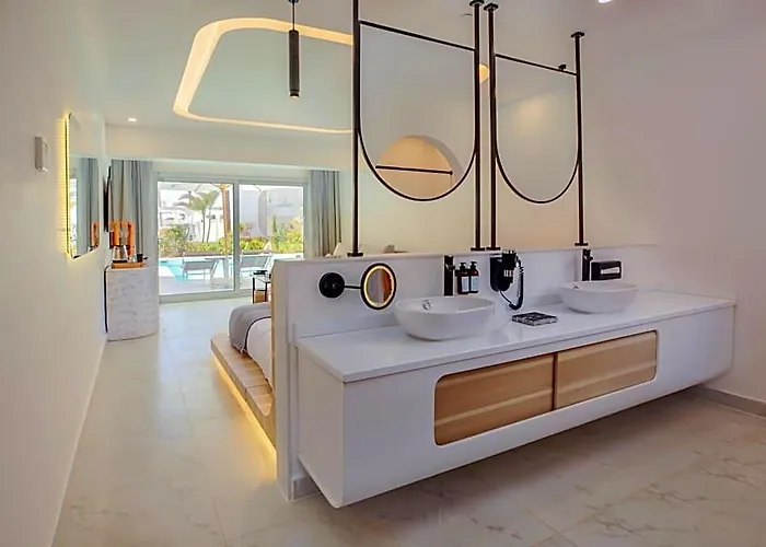 White Hills Resort