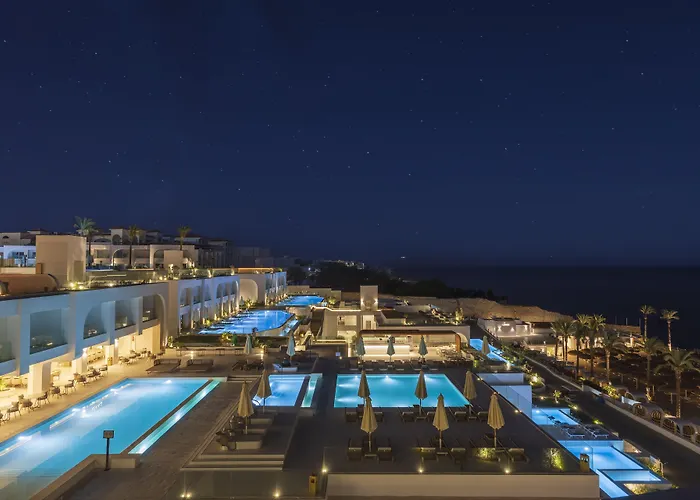 אתר נופש White Hills 5*